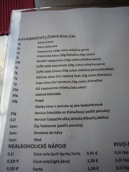 Káva v Pizzza Pasta Café Garage